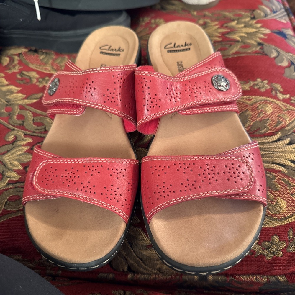 Clarks Womens Leisa Lacole Sandal Size 8 N Leather Slide Adjustable Shoe Red
